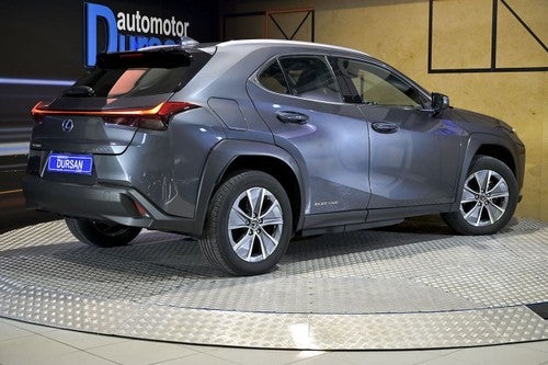 Lexus UX 300e Business