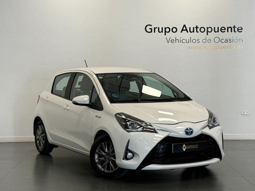 TOYOTA Yaris 100H 1.5 Active