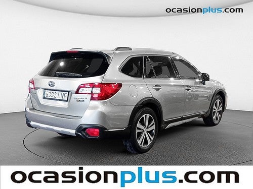 SUBARU Outback 2.5i Executive CVT Lineartronic AWD