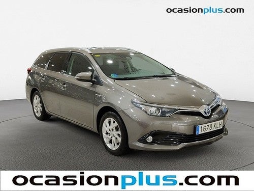 TOYOTA Auris 1.8 140H Active Touring Sports