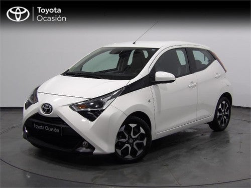 TOYOTA Aygo 70 x-play