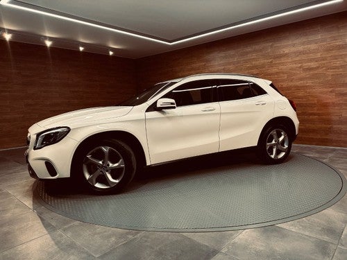 Mercedes GLA MERCEDES GLA 200 d Urban 136cv