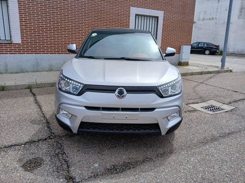 Ssangyong Tivoli D16 Red Edition