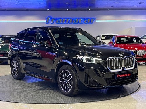 BMW iX1 xDrive30