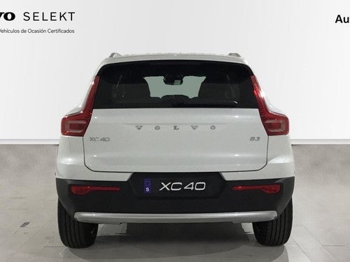 VOLVO XC40 2.0 B3 G Core Auto