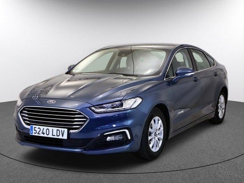 FORD Mondeo Sedán 2.0 HEV Titanium