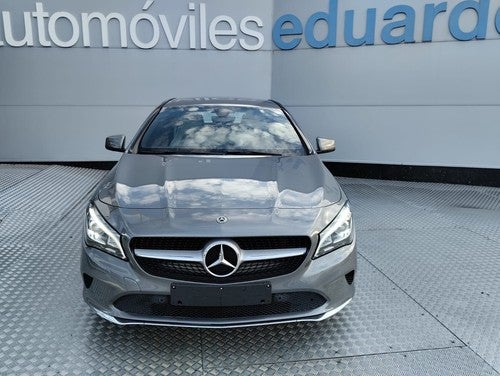 Mercedes-Benz CLA 200 d DCT