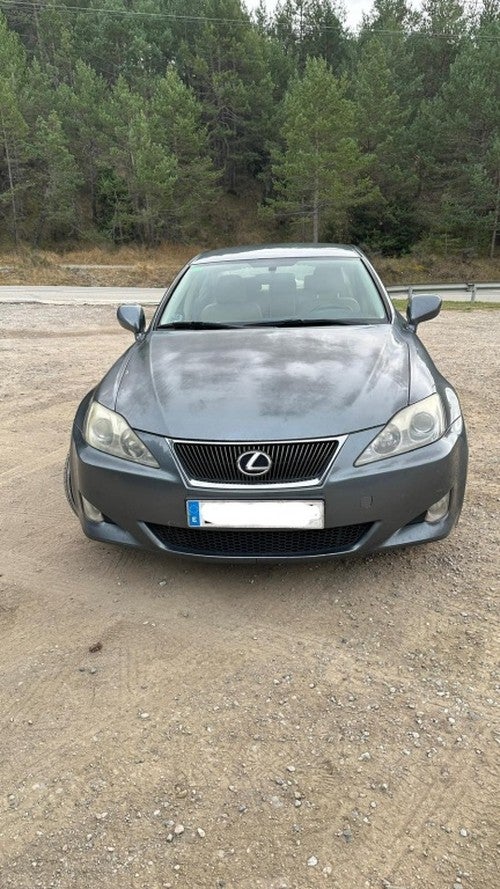 LEXUS IS 220d Premium Cambio 2.4