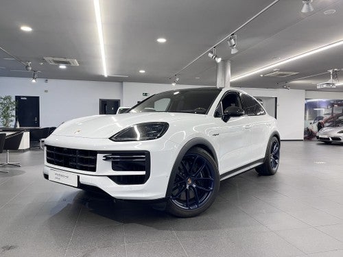 PORSCHE Cayenne Coupé E-Hybrid Turbo GT Aut.