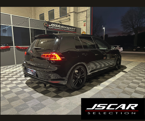 VOLKSWAGEN Golf 2.0 TSI GTI DSG 220