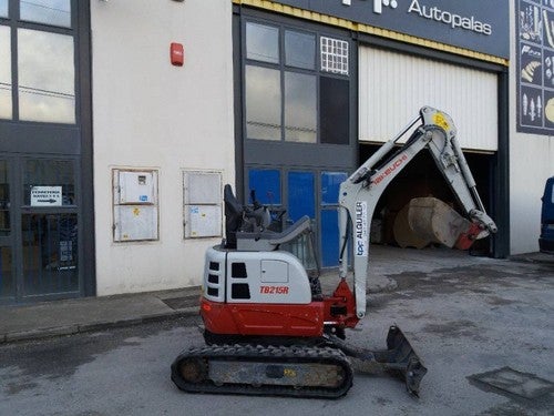 Takeuchi TB215R 