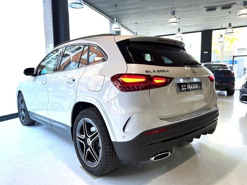 MERCEDES-BENZ Clase GLA 200d 8G-DCT