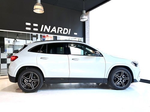 MERCEDES-BENZ Clase GLA 200d 8G-DCT