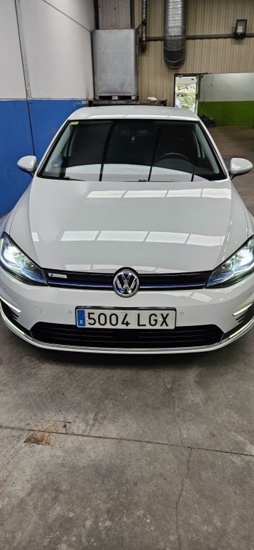 VOLKSWAGEN Golf e-Golf ePower