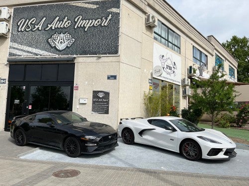 CHEVROLET Corvette C8 Stingray Coupé 6.2 V8 3LT 70th Anniversary