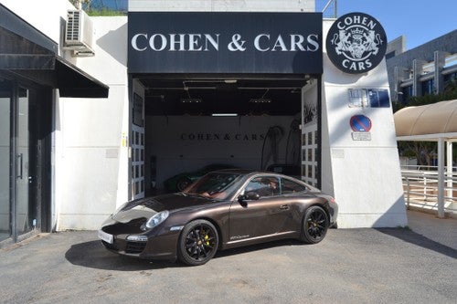 PORSCHE 911 Carrera Coupé