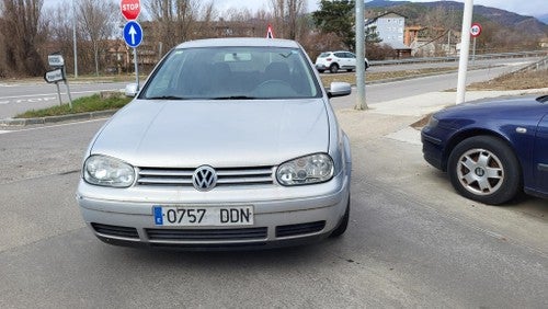 VOLKSWAGEN Golf 1.9TDI Highline 115