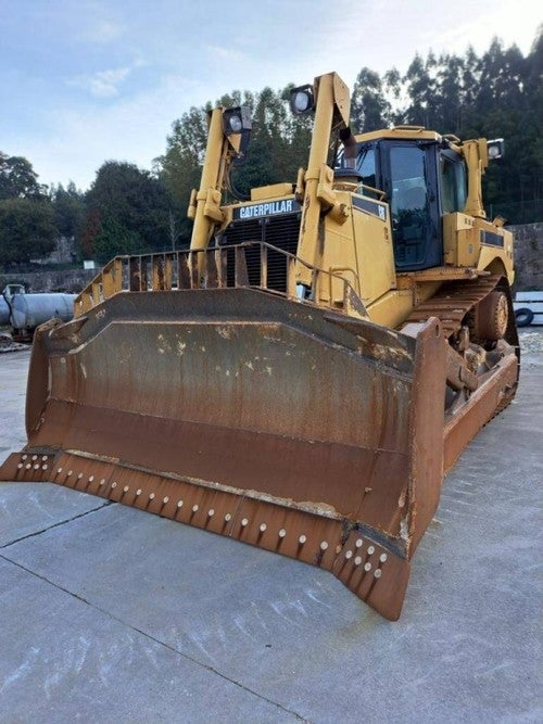 CAT D 8 T 