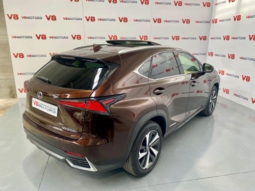 LEXUS NX 300h Luxury 4WD