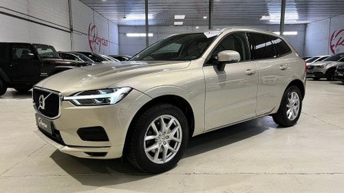 VOLVO XC60 D4 Momentum AWD Aut.