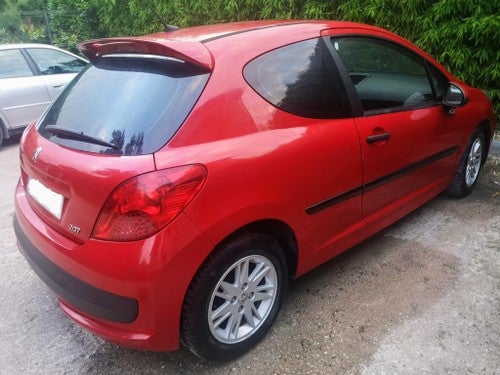 PEUGEOT 207 1.4HDI Confort