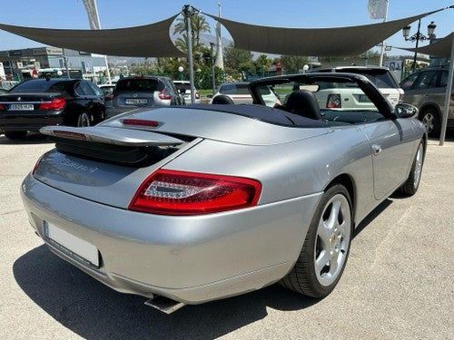 PORSCHE 911 Carrera 4 Cabrio