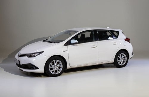 TOYOTA Auris hybrid 140H Active