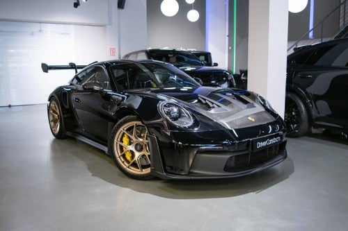 PORSCHE 911 GT3 RS