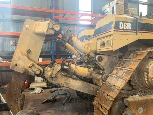 CAT D 8 R II