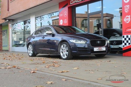 JAGUAR XE 2.0 Diesel Portfolio Aut. 180