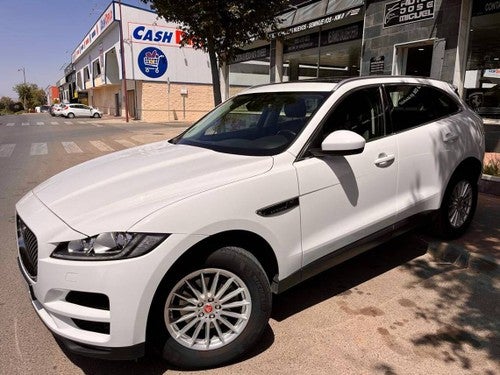 JAGUAR F-Pace 2.0i4D Prestige Aut. AWD 180