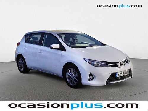 TOYOTA Auris 120D Active