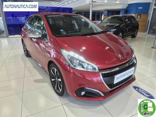 PEUGEOT 208 1.2 PureTech S&S Signature 82