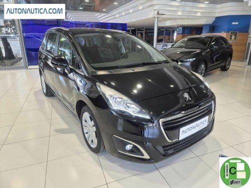 PEUGEOT 5008 1.2 PureTech S&S Allure 7 pl. 130