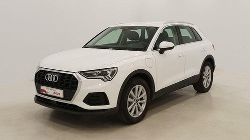 AUDI Q3 45 TFSIe Advanced S-tronic