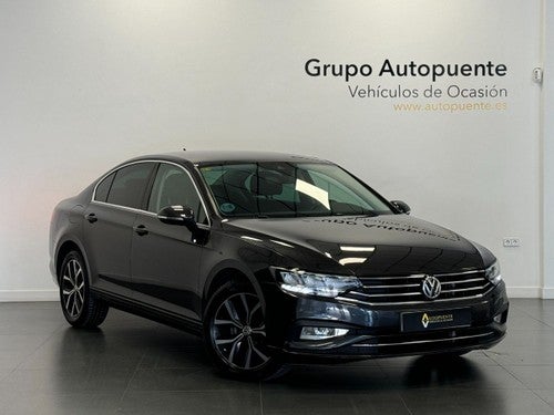 VOLKSWAGEN Passat EXECUTIVE