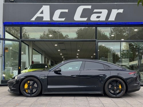 PORSCHE Taycan Turbo S