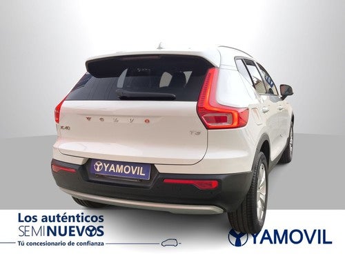 VOLVO XC40 1.5 T3 Momentum