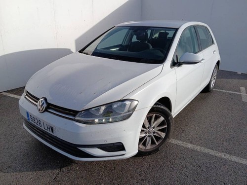 VOLKSWAGEN Golf 1.6TDI Advance 85kW