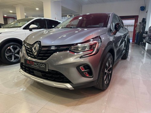 RENAULT Captur TCe Techno 67kW