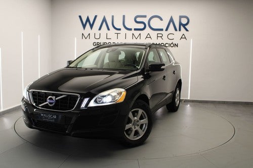 VOLVO XC60 DRIVe Momentum