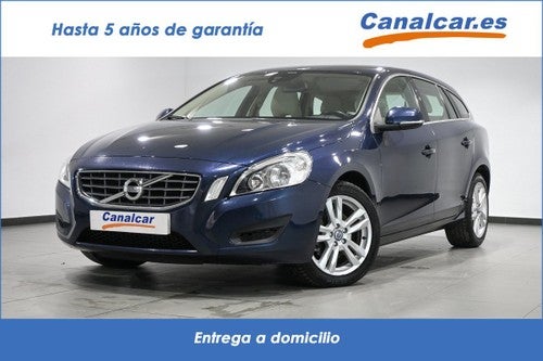 VOLVO V60 D3 Momentum