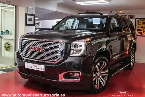 GMC Yukon Denali 6.2 V8 4WD