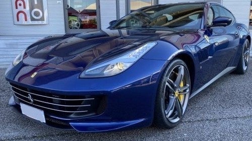 FERRARI GTC 4Lusso V12