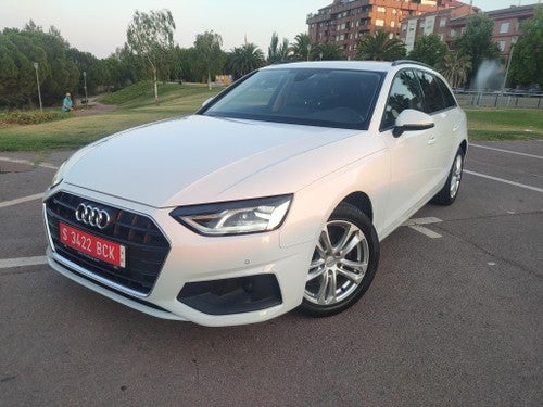 AUDI A4 Avant 35 TDI Black line S tronic 120kW