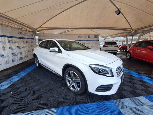 MERCEDES-BENZ Clase GLA 200d 7G-DCT