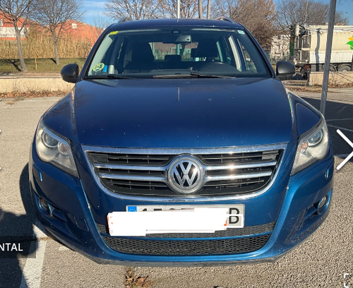 VOLKSWAGEN Tiguan 2.0TDI Sport Tiptronic