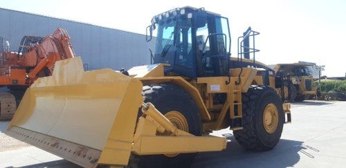 CAT 824 G series II 