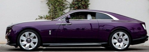 ROLLS-ROYCE Spectre 