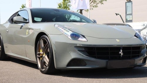 FERRARI FF 